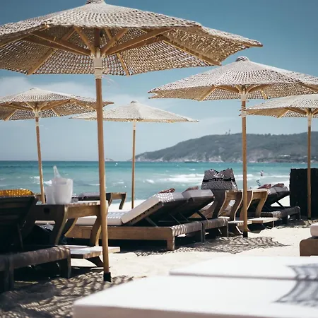 Gasmim18 - Maison Climatisee 5 Pers Dans Domaine Prive Avec Piscine Proche St Tropez Et Ses Plages * 盖辛
